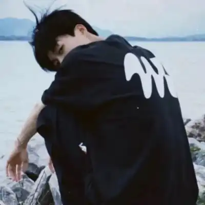 丁芷巧